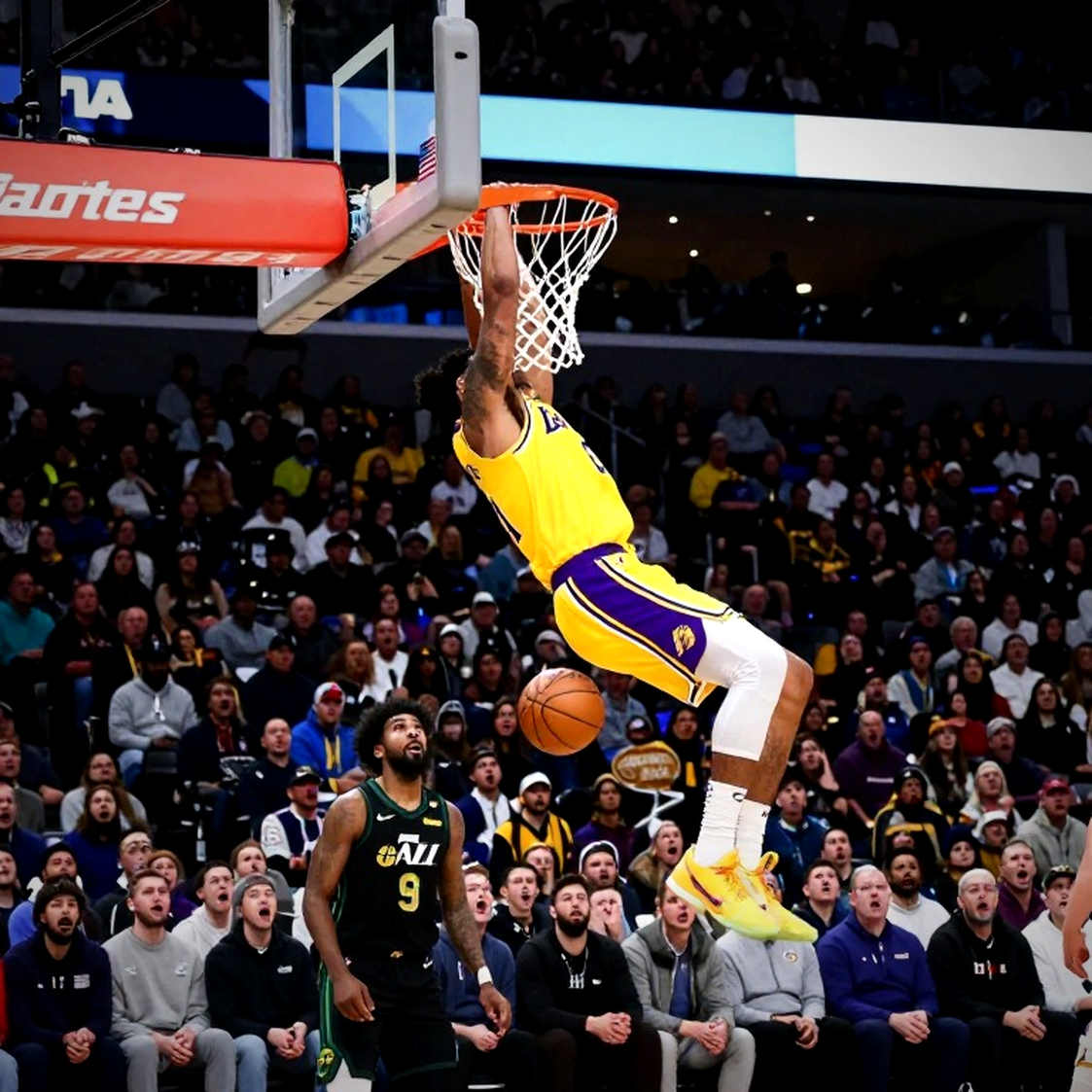 Klay Thompson và cuộc săn kỷ lục 270 quả ba điểm: Dữ liệu nói gì về tham vọng của Heat? Klay Thompson và cuộc săn kỷ lục 270 quả ba điểm: Dữ liệu nói gì về tham vọng của Heat?