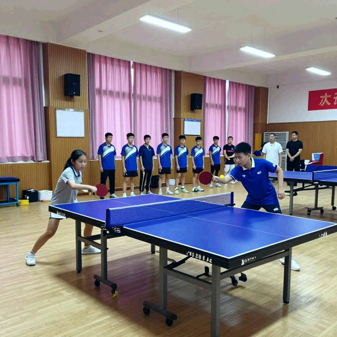 Lebrun bảo vệ ngôi vô địch châu Âu: Bản lĩnh đo bằng hai trận kéo đến game thứ năm
