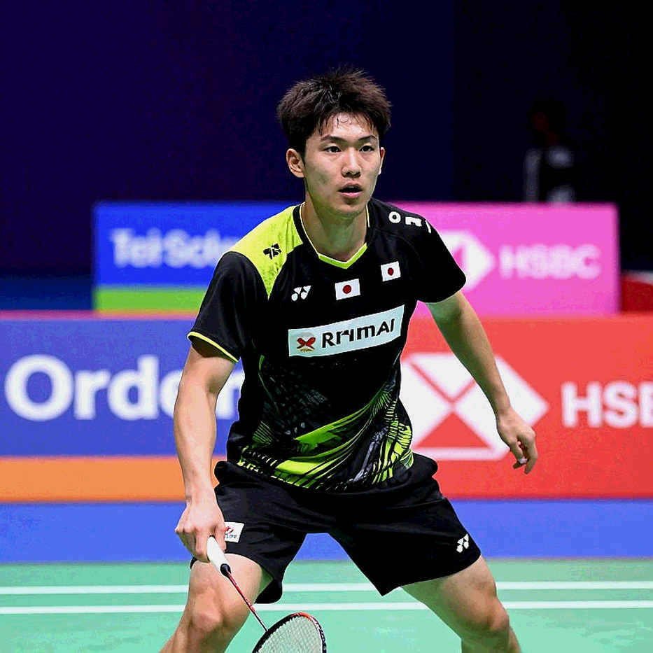 Cho mượn kèm nghĩa vụ mua đứt: Cuộc chơi một chiều với đội bóng nhỏ Việt Nam Cho mượn kèm nghĩa vụ mua đứt: Cuộc chơi một chiều với đội bóng nhỏ Việt Nam