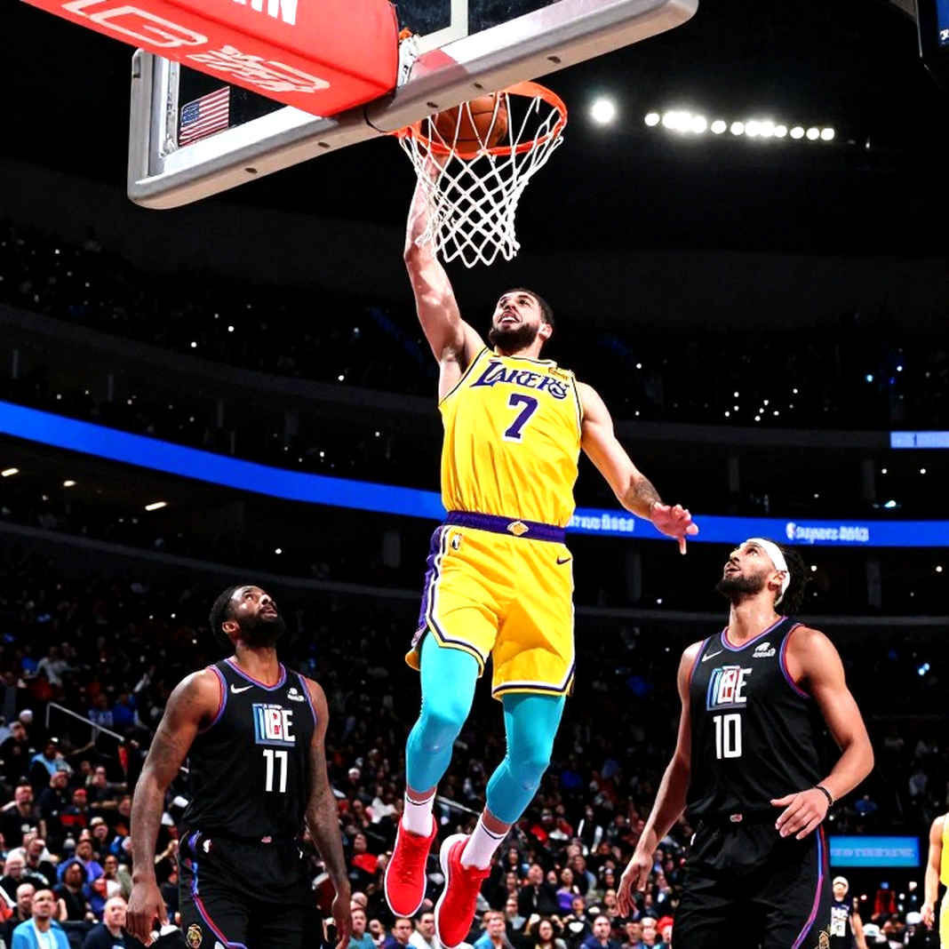 Olympiacos chuẩn bị cho trận Fenerbahce: Bartzokas chọn 13 cầu thủ, nghỉ ngơi Montero và Milutinov vì chấn thương