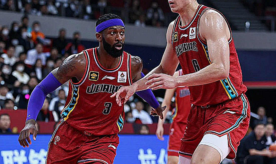 LeBron James và canh bạc cuối ở Philadelphia: Khi huyền thoại đặt cược hai mùa giải vào một lời nguyền