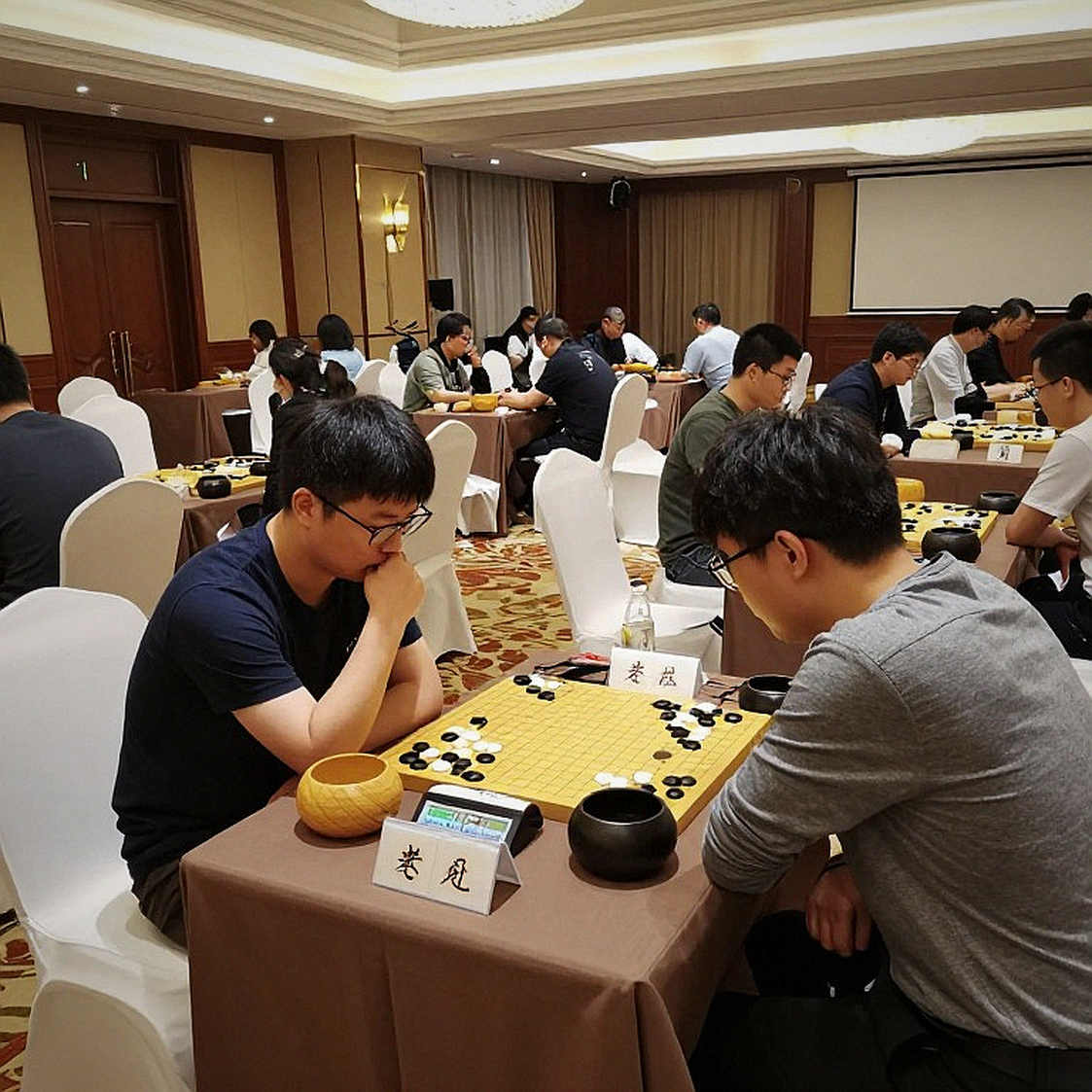 London 2026: Carlsen – Caruana, mười hai ván hòa và cuộc phán xử trước đồng hồ London 2026: Carlsen – Caruana, mười hai ván hòa và cuộc phán xử trước đồng hồ