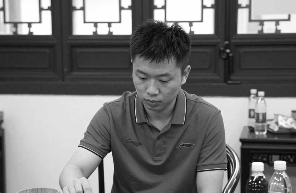 Bản báo cáo rỗng: Khi phân tích cờ vua không có dữ liệu lại trở thành một vụ tai nạn truyền thông