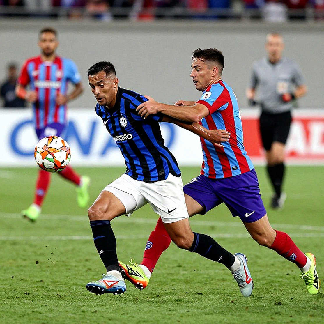 Băng hình cũ và điều khoản giải phóng: Vì sao cầu thủ Việt khó sang J.League?