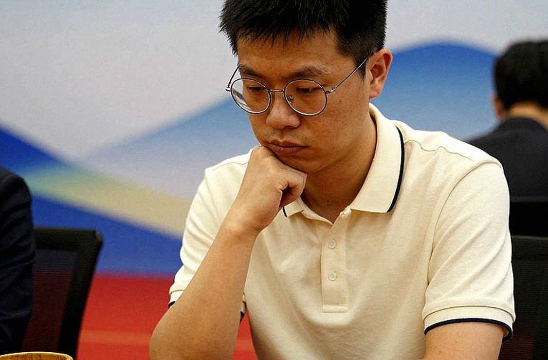 Insufficient Data Analysis in Chess Evaluation