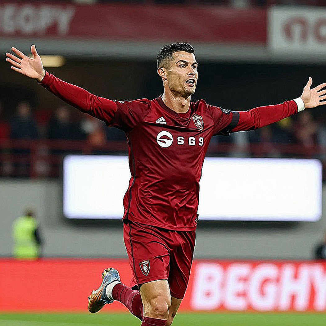 Ô trống trên bảng tính V.League: Bóng đá Việt Nam và cuốn sổ chưa từng được viết