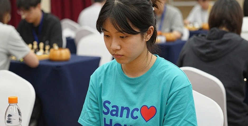 Sindarov's Scoresheet Becomes Diplomatic Gift: How Chess Writes Generational History Sindarov's Scoresheet Becomes Diplomatic Gift: How Chess Writes Generational History