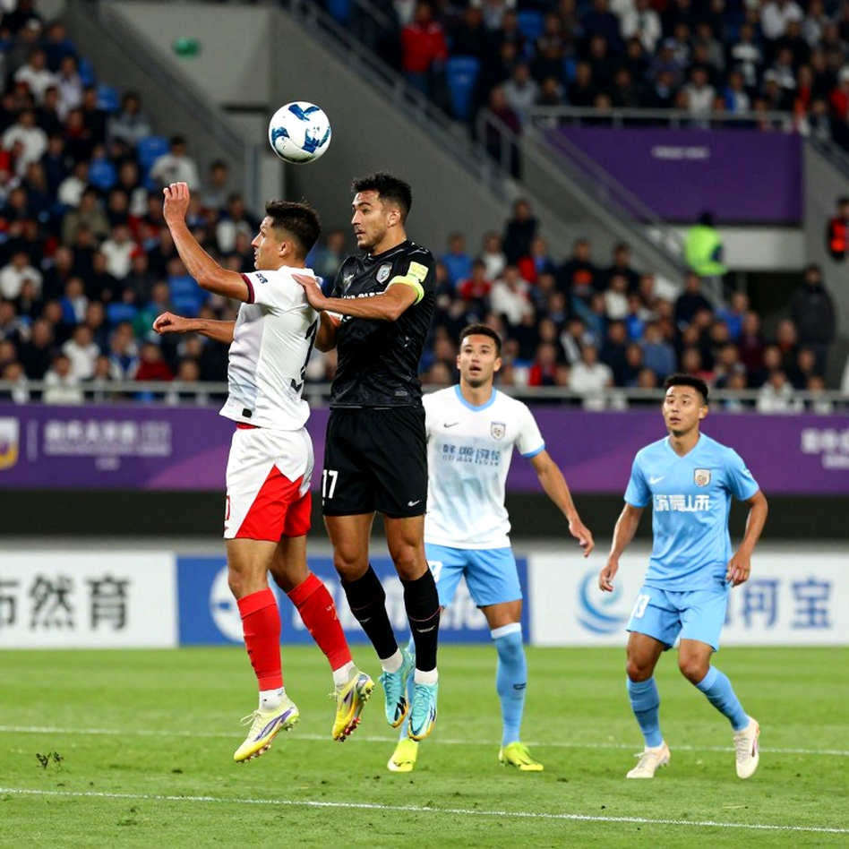 Donyell Malen và bài toán hiệu suất: AS Roma cần nhìn vào vết nứt trước khi hào quang lên tiếng