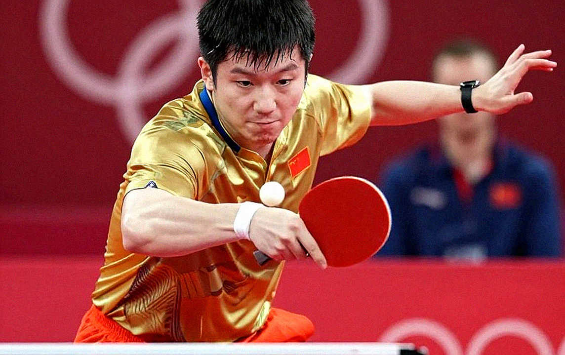 Suất huấn luyện viên trả lương đầu tiên ở Keighley: khi một CLB bóng bàn làng tự tay đào lớp đất của mình