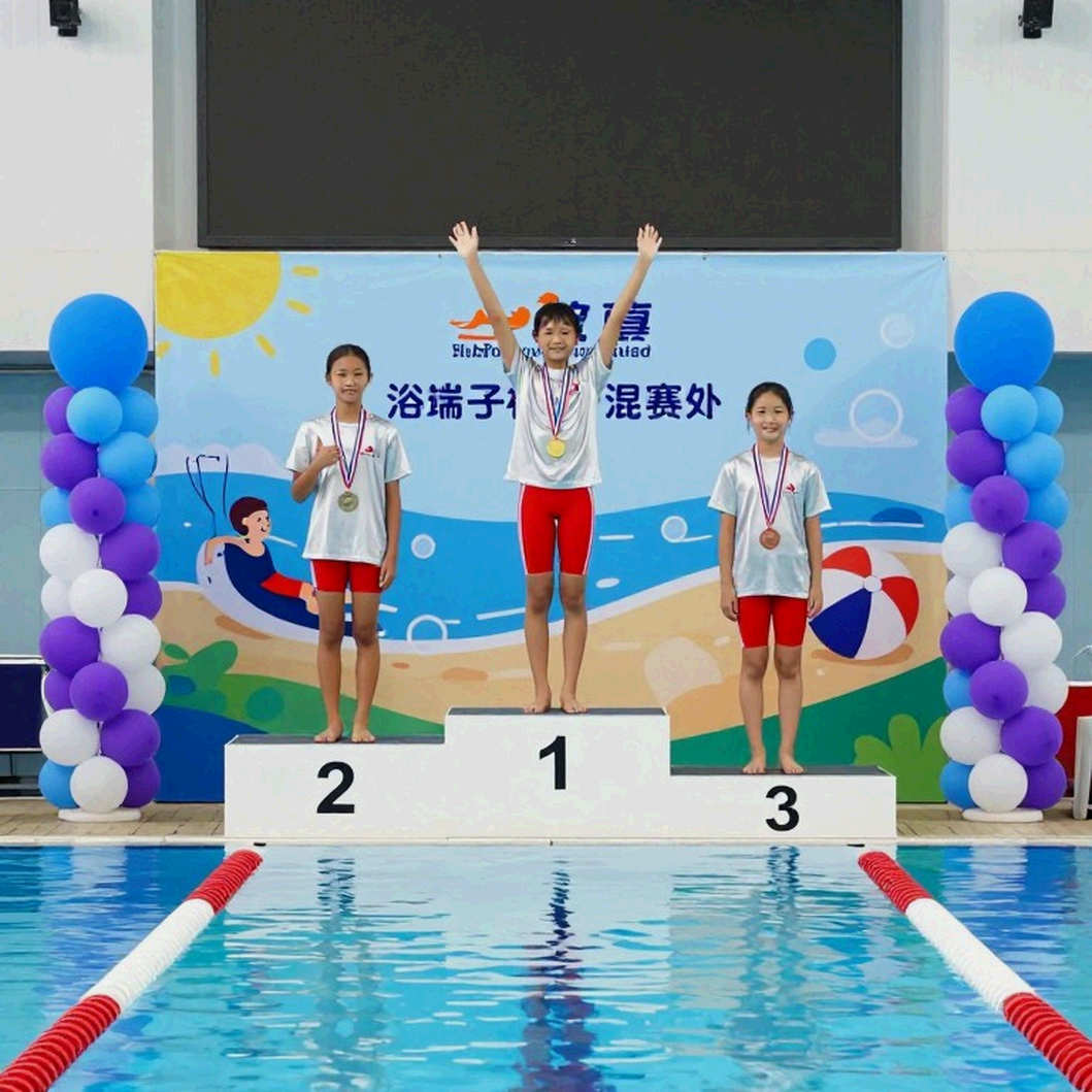 Đường bơi Việt Nam và lỗ hổng dữ liệu: vì sao bảng split không bao giờ đến tay người phân tích