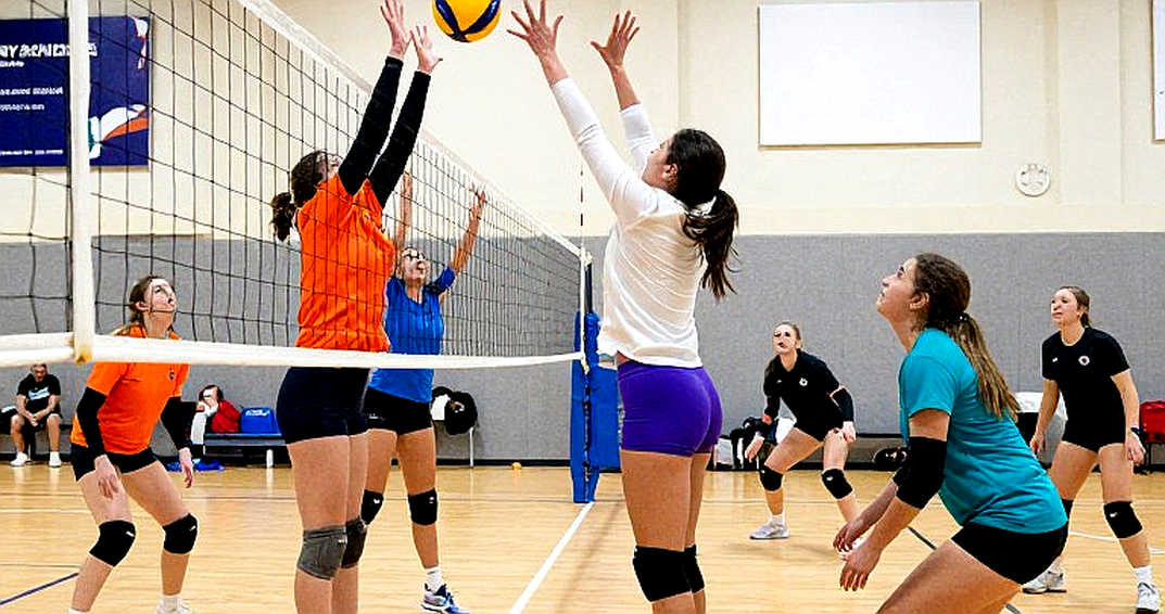 Thổ Nhĩ Kỳ thua Romania 1-3 ở EuroVolley 2026: chuỗi sai số cuối set đẩy Efeler vào trận sinh tử với Latvia Thổ Nhĩ Kỳ thua Romania 1-3 ở EuroVolley 2026: chuỗi sai số cuối set đẩy Efeler vào trận sinh tử với Latvia