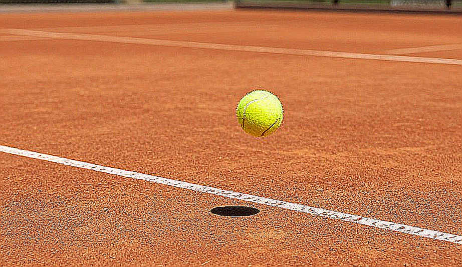 Suất số 5 của tuyển Anh và cú đảo chiều 4-6 6-4 6-1: Toby Samuel, Arthur Fery và bài học về mặt sân ở vòng loại Davis Cup
