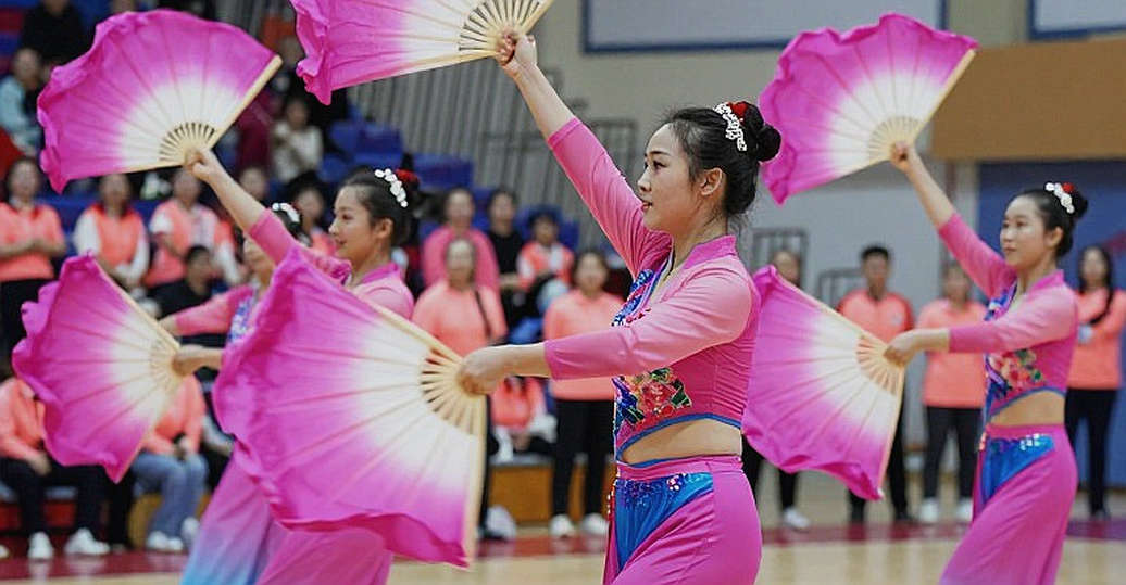 Bóng bàn Anh mở màn: BATTS dẫn đầu bằng hiệu số ván, Alcayde toàn thắng, đội trẻ eBaTT hạ cựu vô địch